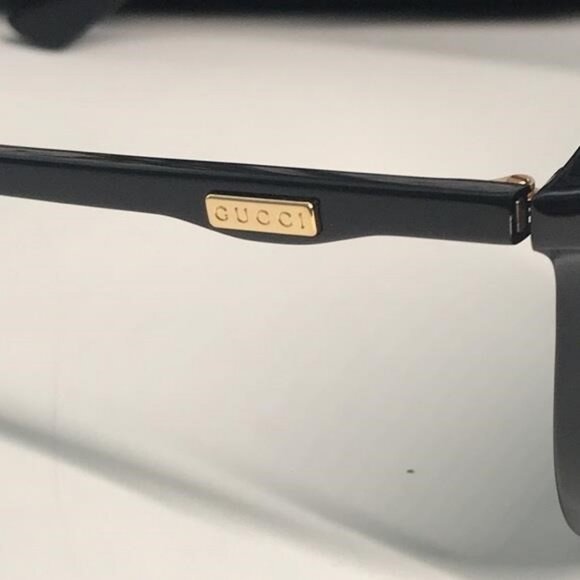 New Authentic Chic Black Sunglasses GG0261SA 001 - Picture 9 of 12